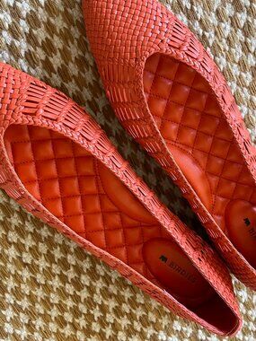 Birdies The Goldfinch - Tiger Lily Woven - 7.5